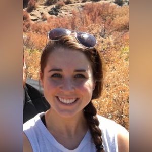 Meet your Posher, Kelly